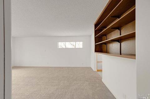51 Emerald Cir, Vallejo, CA 94589 photo 20