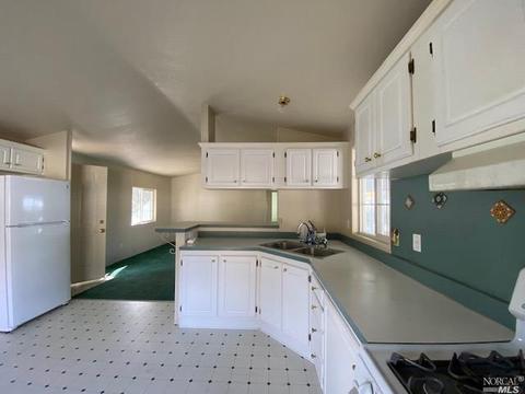 10755-704 Mobile Village Way, Ukiah, CA 95482 photo 4
