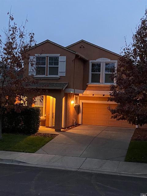 34 Vine St, Vacaville, CA 95688 photo 3