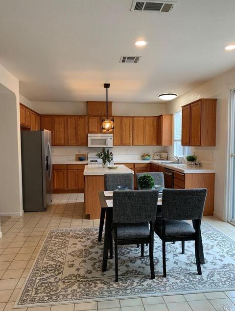 34 Vine St, Vacaville, CA 95688 photo 18