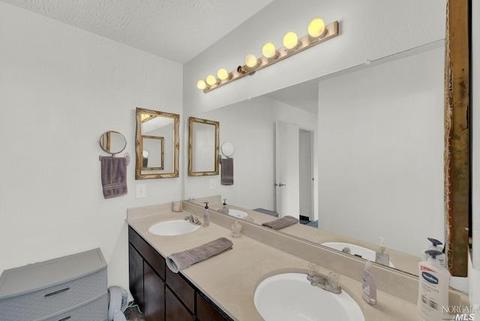 173 Begonia Ct, Vallejo, CA 94591 photo 41