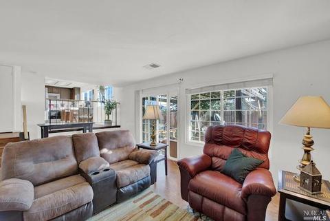 173 Begonia Ct, Vallejo, CA 94591 photo 27