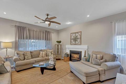 767 Roscommon Dr, Vacaville, CA 95688 photo 32