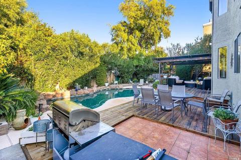 767 Roscommon Dr, Vacaville, CA 95688 photo 61