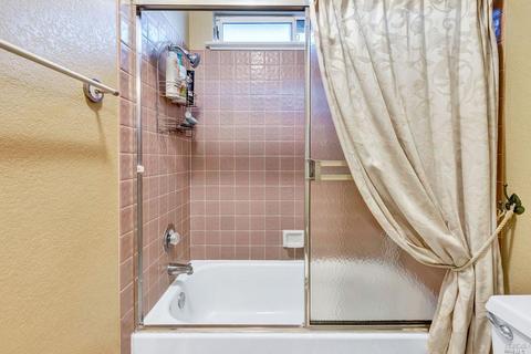 767 Roscommon Dr, Vacaville, CA 95688 photo 41