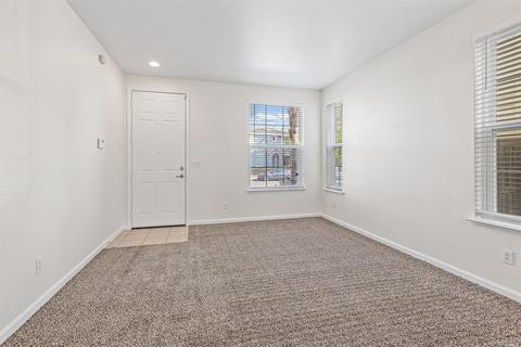 1135 Valley Glen Dr, Dixon, CA 95620 photo 4