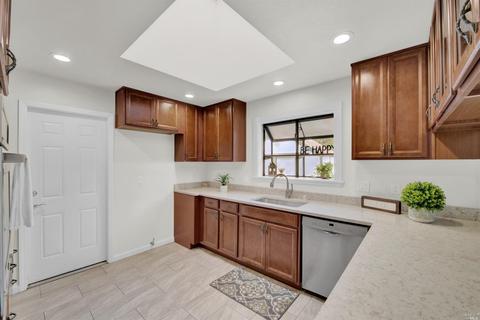 2224 Brighton Ct, Fairfield, CA 94533 photo 26