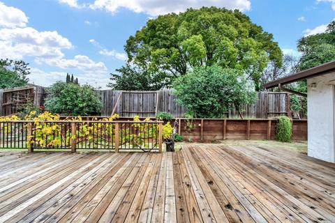 2224 Brighton Ct, Fairfield, CA 94533 photo 54