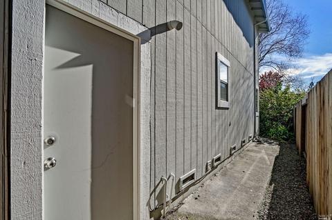 554 Smoketree St, Windsor, CA 95492 photo 38