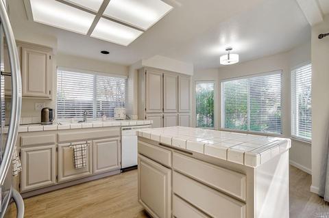 554 Smoketree St, Windsor, CA 95492 photo 13