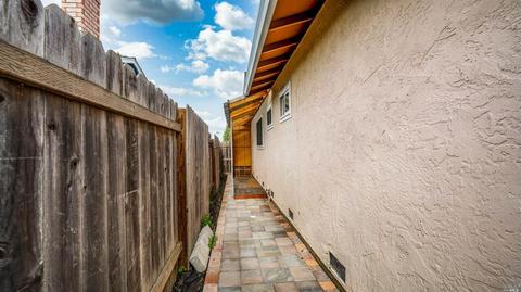 241 Auburn Dr, Vallejo, CA 94589 photo 34