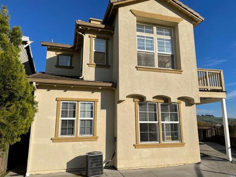 8081 Red Oak Ct, Vallejo, CA 94591 photo 4