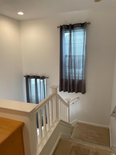 8081 Red Oak Ct, Vallejo, CA 94591 photo 7
