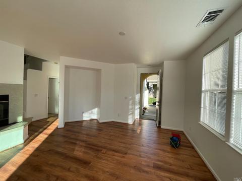 8081 Red Oak Ct, Vallejo, CA 94591 photo 57
