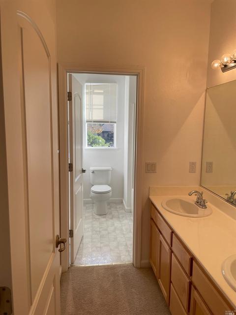 8081 Red Oak Ct, Vallejo, CA 94591 photo 11