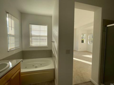 8081 Red Oak Ct, Vallejo, CA 94591 photo 52