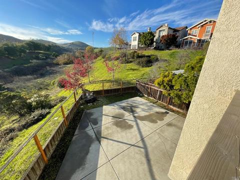 8081 Red Oak Ct, Vallejo, CA 94591 photo 35