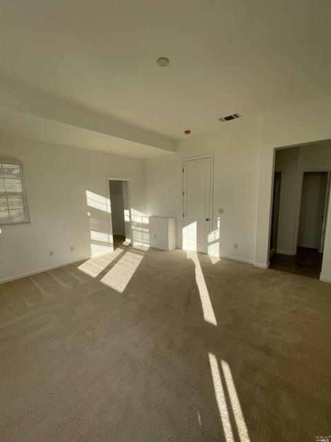 8081 Red Oak Ct, Vallejo, CA 94591 photo 32