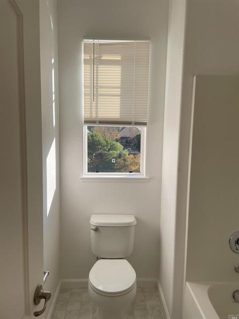 8081 Red Oak Ct, Vallejo, CA 94591 photo 12