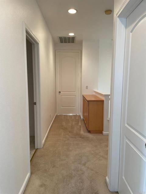 8081 Red Oak Ct, Vallejo, CA 94591 photo 10