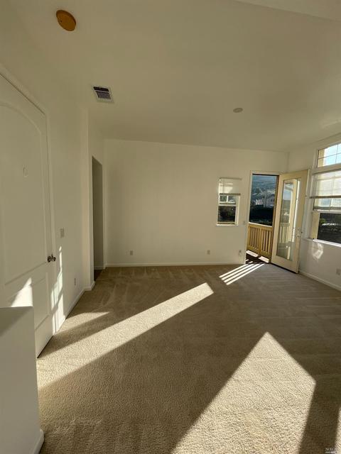 8081 Red Oak Ct, Vallejo, CA 94591 photo 28