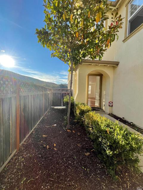 8081 Red Oak Ct, Vallejo, CA 94591 photo 67