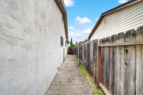 1361 Sanderling Dr, Fairfield, CA 94533 photo 47