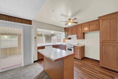 1361 Sanderling Dr, Fairfield, CA 94533 photo 18