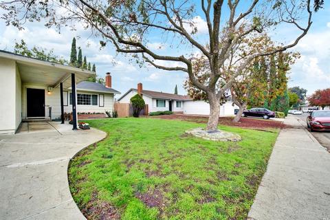 1361 Sanderling Dr, Fairfield, CA 94533 photo 4