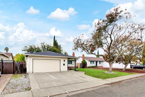 1361 Sanderling Dr, Fairfield, CA 94533 photo 3