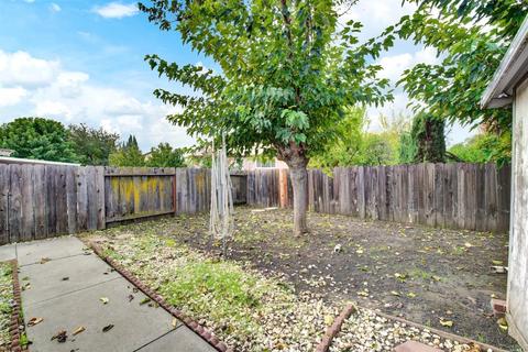 1361 Sanderling Dr, Fairfield, CA 94533 photo 50