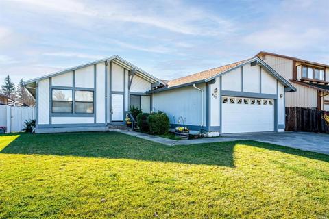 481 Sherry Dr, Ukiah, CA 95482 photo 1