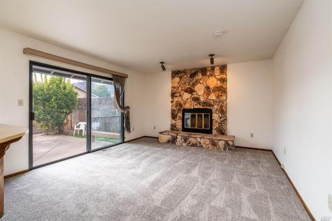 481 Sherry Dr, Ukiah, CA 95482 photo 9