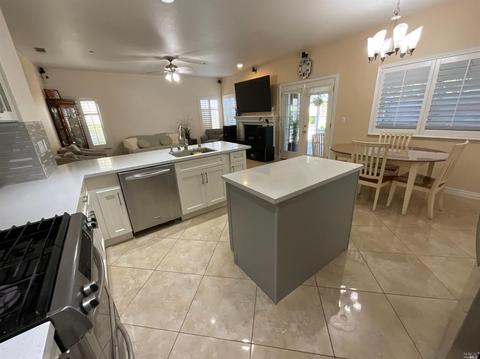 272 Glenview Cir, Vallejo, CA 94591 photo 22