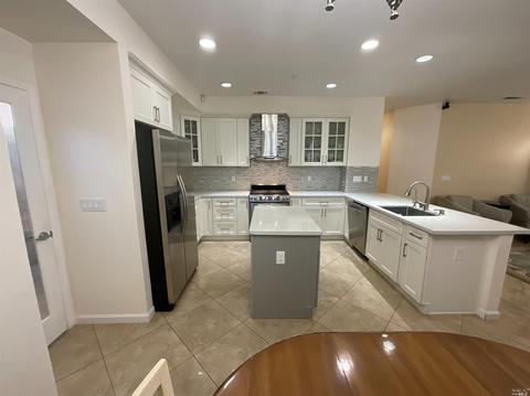 272 Glenview Cir, Vallejo, CA 94591 photo 19