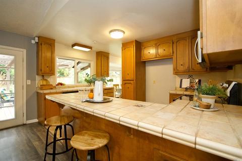 780 Persimmon Pl, Fairfield, CA 94533 photo 10