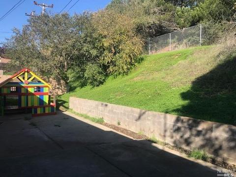 818 Stanford Dr, Vallejo, CA 94589 photo 20