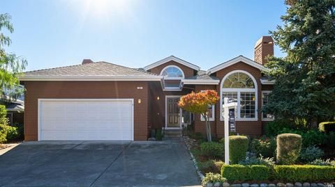 31 Aaron Drive Dr, Novato, CA 94949 photo 1