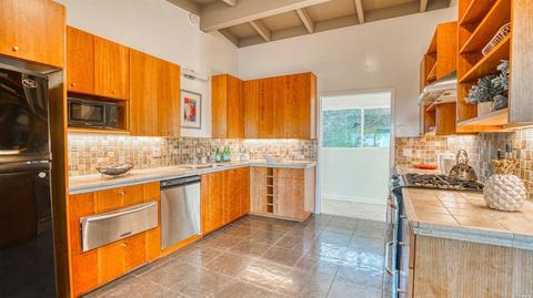 39 Eagle Dr, Novato, CA 94949 photo 4