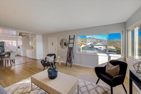 127 Anderson St, Vallejo, CA 94589 photo 3