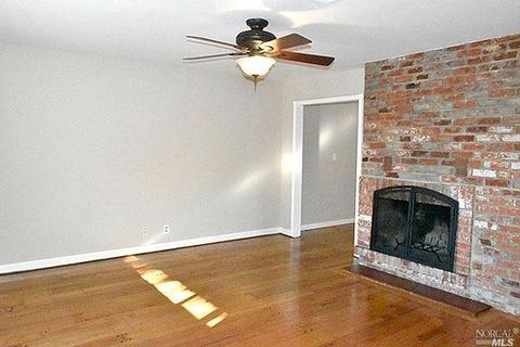 1368 Delwood St, Vallejo, CA 94591 photo 7