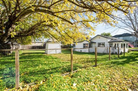 8886 Windsor Rd, Windsor, CA 95492 photo 3