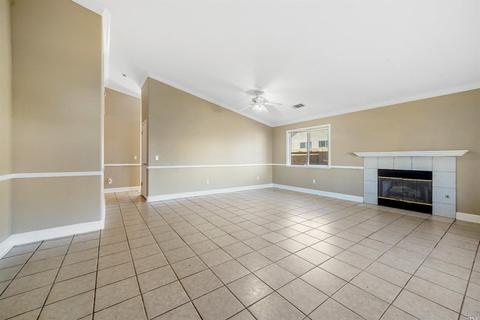 625 W H St, Dixon, CA 95620 photo 6
