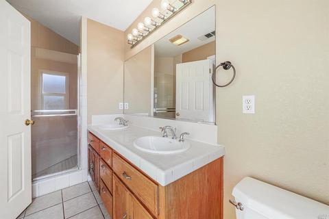 625 W H St, Dixon, CA 95620 photo 23