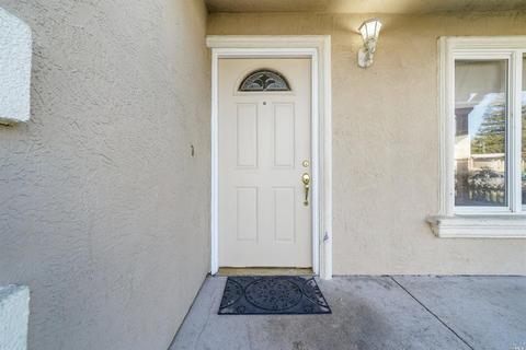 625 W H St, Dixon, CA 95620 photo 4