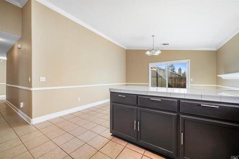 625 W H St, Dixon, CA 95620 photo 14