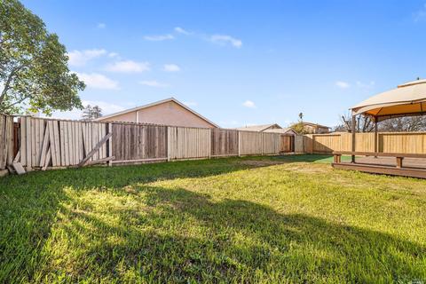 625 W H St, Dixon, CA 95620 photo 35
