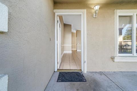 625 W H St, Dixon, CA 95620 photo 5