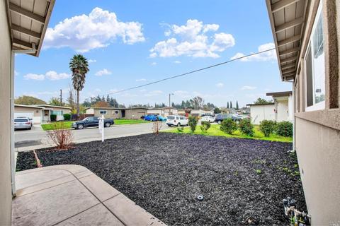 2107 Nottingham Dr, Fairfield, CA 94533 photo 15