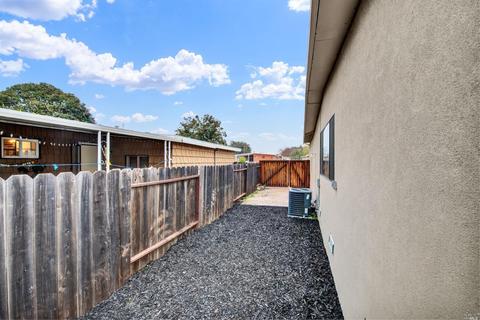 2107 Nottingham Dr, Fairfield, CA 94533 photo 51